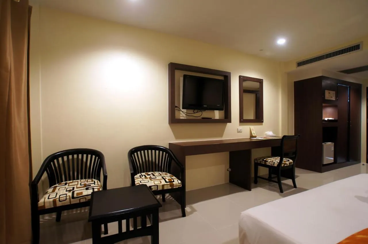 호텔 Sunset Resort 카오락